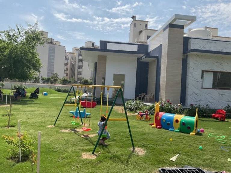 Best Play School with Huge Grounds